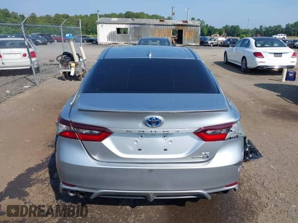 2023 Toyota Camry Hybrid SE с VIN 4T1G31AKXPU605704, выставлен на аукционе IAAI как лот 42419287 с пробегом 143 074 миль миль и . История ставок и продаж доступна на DreamBid. Изображение 16.