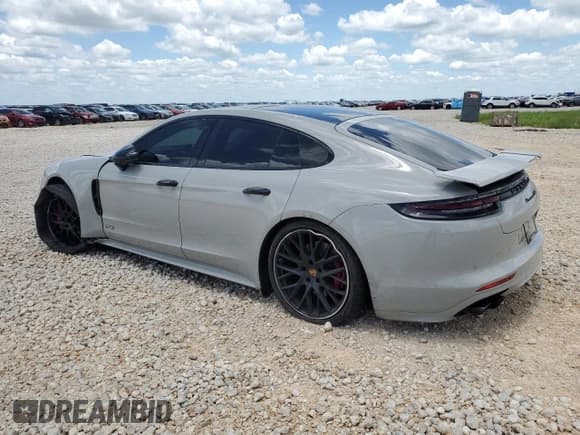 ✅ 2019 Porsche Panamera GTS • VIN: WP0AG2A77KL139096 • Lot: 60654754. Wystawiony na Copart z przebiegiem 35 410 mil. Bezpłatny archiwum sprzedaży aukcyjnych z USA i szczegółowy raport historii pojazdu na DreamBid. Zdjęcie 2.