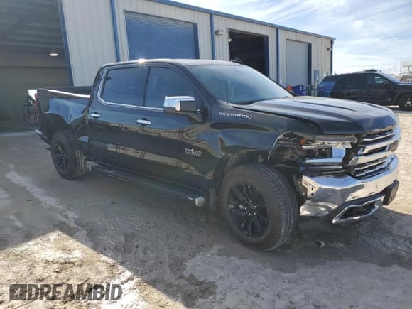 ✅ 2019 Chevrolet Silverado 1500 LTZ • VIN: 3GCUWEEDXKG130617 • Lot: 78992814. Listed on Copart with 45,158 mi. Free auction sales archive from the USA and detailed vehicle history report at DreamBid. Image 4.