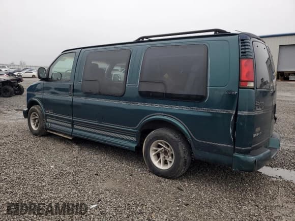 ✅ 1998 GMC Savana Cargo YF7 • VIN: 1GDFG15R5W1096726 • Lot: 83836574. Wystawiony na Copart z przebiegiem Nie podano. Bezpłatny archiwum sprzedaży aukcyjnych z USA i szczegółowy raport historii pojazdu na DreamBid. Zdjęcie 2.