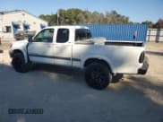 ✅ 2000 Toyota Tundra SR5 • VIN: 5TBRT3411YS001808 • Лот: 93448505. Опубликован ранее на Copart с пробегом 328 762 миль. Бесплатный доступ к архиву аукционных продаж из США и подробный отчёт об истории автомобиля на DreamBid. Изображение 2.