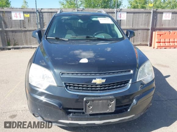 ✅ 2014 Chevrolet Captiva Sport LT • VIN: 3GNAL3EK5ES528616 • Lot: 42298243. Wystawiony na IAAI z przebiegiem 132 835 mil. Bezpłatny archiwum sprzedaży aukcyjnych z USA i szczegółowy raport historii pojazdu na DreamBid. Zdjęcie 6.