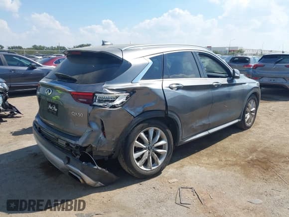 ✅ 2019 Infiniti QX50 Pure • VIN: 3PCAJ5M19KF125651 • Лот: 43361304. Опубликован ранее на IAAI с пробегом 125 158 миль. Бесплатный доступ к архиву аукционных продаж из США и подробный отчёт об истории автомобиля на DreamBid. Изображение 4.