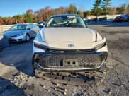 ✅ 2025 Toyota Crown XLE • VIN: JTDAAAAFXS3031655 • Lot: 93197215. Listed on Copart with 5,239 mi. Free auction sales archive from the USA and detailed vehicle history report at DreamBid. Image 5.