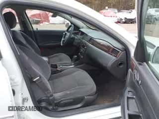 2016 Chevrolet Impala LT с VIN 2G1WB5E30G1159208, выставлен на аукционе IAAI как лот 43374646 с пробегом 161 734 миль миль и . История ставок и продаж доступна на DreamBid. Изображение 5.