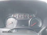 ✅ 2019 GMC Yukon XL SLT • VIN: 1GKS2GKC1KR364000 • Lot: 42230183. Wystawiony na IAAI z przebiegiem 131 556 mil. Bezpłatny archiwum sprzedaży aukcyjnych z USA i szczegółowy raport historii pojazdu na DreamBid. Zdjęcie 7.