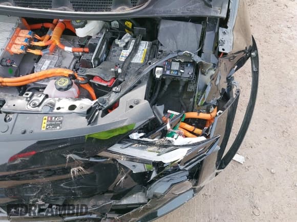 ✅ 2023 Chevrolet Bolt EV 2LT • VIN: 1G1FX6S00P4191615 • Lot: 41858146. Wystawiony na IAAI z przebiegiem 24 403 mil. Bezpłatny archiwum sprzedaży aukcyjnych z USA i szczegółowy raport historii pojazdu na DreamBid. Zdjęcie 19.