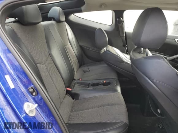 ✅ 2012 Hyundai Veloster w/Red Int • VIN: KMHTC6AD2CU048049 • Lot: 85809854. Wystawiony na Copart z przebiegiem 122 914 mil. Bezpłatny archiwum sprzedaży aukcyjnych z USA i szczegółowy raport historii pojazdu na DreamBid. Zdjęcie 10.