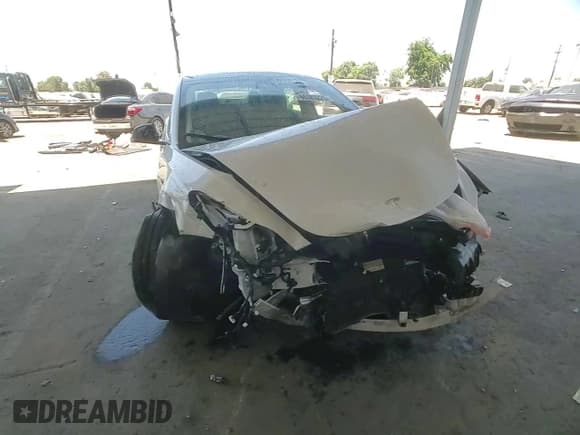 ✅ 2022 Tesla Model 3 Long Range • VIN: 5YJ3E1EB1NF128500 • Лот: 66383225. Опубликован ранее на Copart с пробегом 42 681 миль. Бесплатный доступ к архиву аукционных продаж из США и подробный отчёт об истории автомобиля на DreamBid. Изображение 13.