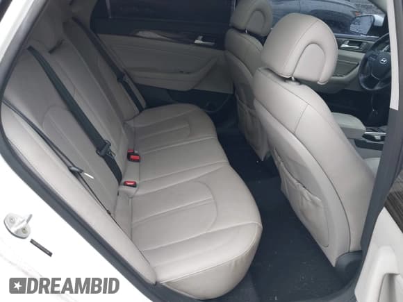 ✅ 2015 Hyundai Sonata Limited • VIN: 5NPE34AF7FH070596 • Лот: 41962927. Опубликован ранее на IAAI с пробегом 146 365 миль. Бесплатный доступ к архиву аукционных продаж из США и подробный отчёт об истории автомобиля на DreamBid. Изображение 8.