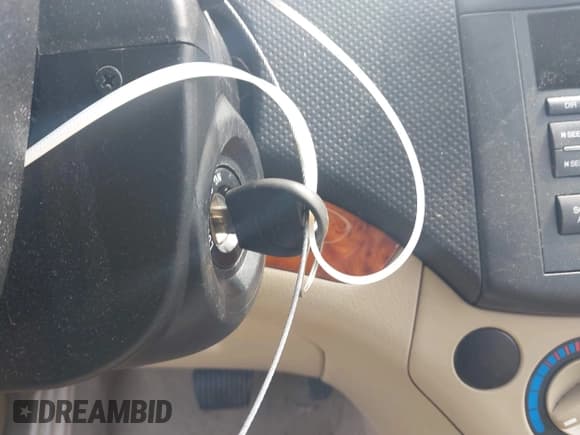 ✅ 2011 Chevrolet Aveo 1LT • VIN: KL1TD5DE1BB144692 • Lot: 41908565. Listed on IAAI with 104,691 mi. Free auction sales archive from the USA and detailed vehicle history report at DreamBid. Image 11.