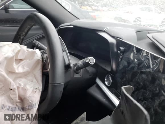 ✅ 2024 Chevrolet Corvette 2LT • VIN: 1G1YB3D41R5123651 • Lot: 44586495. Listed on Copart with 10,847 mi. Free auction sales archive from the USA and detailed vehicle history report at DreamBid. Image 9.