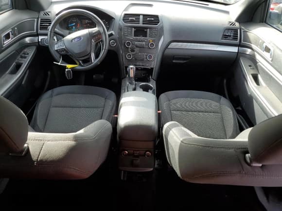 ✅ 2019 Ford Explorer XLT • VIN: 1FM5K8D83KGA26161 • Лот: 89846685. Опубликован ранее на Copart с пробегом 110 068 миль. Бесплатный доступ к архиву аукционных продаж из США и подробный отчёт об истории автомобиля на DreamBid. Изображение 8.