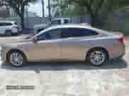 2018 Chevrolet Malibu LT z VIN 1G1ZD5ST0JF216213, wystawiony jako IAAI lot #43041774 z przebiegiem 95 829 mil mil oraz . Historia ofert i sprzedaży dostępna na DreamBid. Obrazek 14.