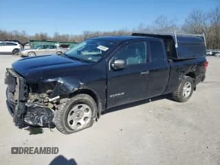 ✅ 2017 Nissan Titan S • VIN: 1N6AA1CJ8HN563479 • Lot: 53485865. Listed on Copart with 94,268 mi. Free auction sales archive from the USA and detailed vehicle history report at DreamBid. Image 1.