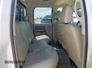 ✅ 2006 Dodge 1500 SLT • VIN: 1D7HA18266J117148 • Lot: 84613645. Wystawiony na Copart z przebiegiem 190 440 mil. Bezpłatny archiwum sprzedaży aukcyjnych z USA i szczegółowy raport historii pojazdu na DreamBid. Zdjęcie 10.