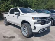 ✅ 2019 Chevrolet Silverado 1500 High Country • VIN: 3GCUYHEL4KG127750 • Lot: 43215730. Wystawiony na IAAI z przebiegiem 100 824 mil. Bezpłatny archiwum sprzedaży aukcyjnych z USA i szczegółowy raport historii pojazdu na DreamBid. Zdjęcie 1.