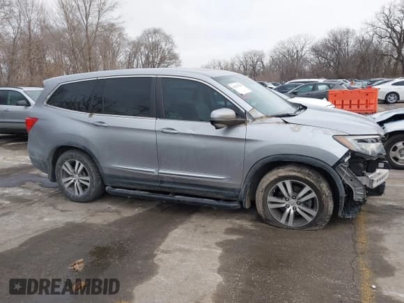 ✅ 2016 Honda Pilot EX-L • VIN: 5FNYF5H65GB012504 • Lot: 41627294. Wystawiony na IAAI z przebiegiem 95 458 mil. Bezpłatny archiwum sprzedaży aukcyjnych z USA i szczegółowy raport historii pojazdu na DreamBid. Zdjęcie 14.