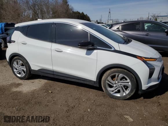 ✅ 2022 Chevrolet Bolt EV 1LT • VIN: 1G1FW6S05N4103173 • Lot: 47408005. Listed on Copart with 96,693 mi. Free auction sales archive from the USA and detailed vehicle history report at DreamBid. Image 4.