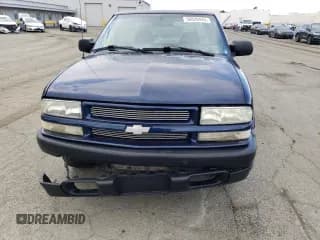 ✅ 2001 Chevrolet S-10 LS • VIN: 1GCCS19W618213879 • Лот: 50828445. Опубликован ранее на Copart с пробегом 147 930 миль. Бесплатный доступ к архиву аукционных продаж из США и подробный отчёт об истории автомобиля на DreamBid. Изображение 5.
