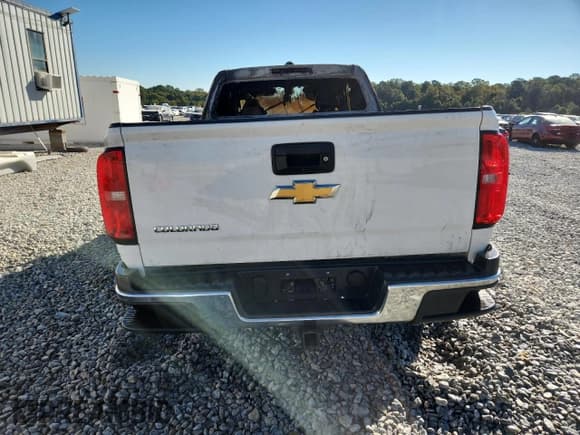 ✅ 2018 Chevrolet Colorado 2WD Work Truck • VIN: 1GCHSBEA3J1150044 • Lot: 86992495. Wystawiony na Copart z przebiegiem Nie podano. Bezpłatny archiwum sprzedaży aukcyjnych z USA i szczegółowy raport historii pojazdu na DreamBid. Zdjęcie 6.