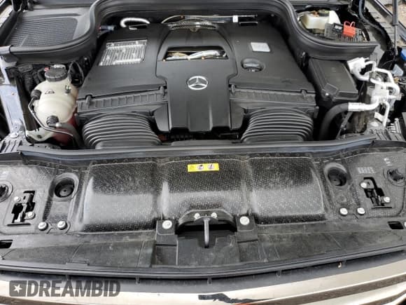 ✅ 2024 Mercedes-Benz GLS 580 • VIN: 4JGFF8FE2RB208453 • Lot: 55015655. Listed on Copart with 10,275 mi. Free auction sales archive from the USA and detailed vehicle history report at DreamBid. Image 12.