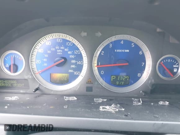 ✅ 2010 Volvo XC90 • VIN: YV4982CT0A1544623 • Lot: 42422379. Wystawiony na IAAI z przebiegiem 268 077 mil. Bezpłatny archiwum sprzedaży aukcyjnych z USA i szczegółowy raport historii pojazdu na DreamBid. Zdjęcie 7.