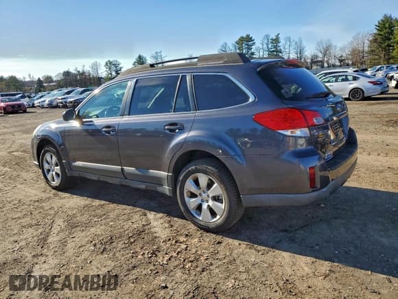 ✅ 2011 Subaru Outback Premium • VIN: 4S4BRBCC7B3405091 • Lot: 94188325. Listed on Copart with 175,286 mi. Free auction sales archive from the USA and detailed vehicle history report at DreamBid. Image 2.