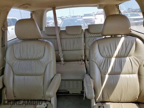 ✅ 2010 Honda Odyssey Touring • VIN: 5FNRL3H95AB074763 • Lot: 71676915. Listed on Copart with 163,663 mi. Free auction sales archive from the USA and detailed vehicle history report at DreamBid. Image 10.
