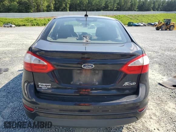 ✅ 2016 Ford Fiesta S • VIN: 3FADP4AJ5GM113919 • Lot: 69245585. Wystawiony na Copart z przebiegiem 219 918 mil. Bezpłatny archiwum sprzedaży aukcyjnych z USA i szczegółowy raport historii pojazdu na DreamBid. Zdjęcie 6.