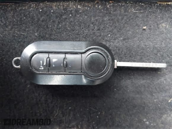 ✅ 2017 Ram ProMaster City Cargo Tradesman SLT • VIN: ZFBERFBB1H6G48054 • Lot: 42112751. Wystawiony na IAAI z przebiegiem 125 934 mil. Bezpłatny archiwum sprzedaży aukcyjnych z USA i szczegółowy raport historii pojazdu na DreamBid. Zdjęcie 11.