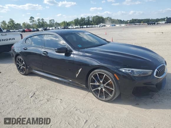 ✅ 2022 BMW 8 Series 840i • VIN: WBAGV2C07NCH63534 • Лот: 74443014. Опубликован ранее на Copart с пробегом 12 838 миль. Бесплатный доступ к архиву аукционных продаж из США и подробный отчёт об истории автомобиля на DreamBid. Изображение 4.