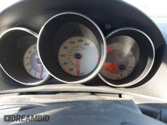 ✅ 2009 Mazda 3 i Touring Value • VIN: JM1BK32F191210863 • Lot: 43827745. Wystawiony na IAAI z przebiegiem 185 106 mil. Bezpłatny archiwum sprzedaży aukcyjnych z USA i szczegółowy raport historii pojazdu na DreamBid. Zdjęcie 7.