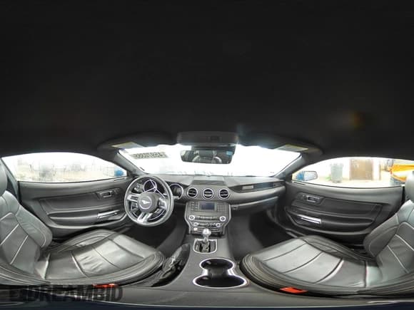 ✅ 2021 Ford Mustang EcoBoost • VIN: 1FA6P8TH5M5117612 • Lot: 45970355. Wystawiony na Copart z przebiegiem 42 379 mil. Bezpłatny archiwum sprzedaży aukcyjnych z USA i szczegółowy raport historii pojazdu na DreamBid. Zdjęcie 14.