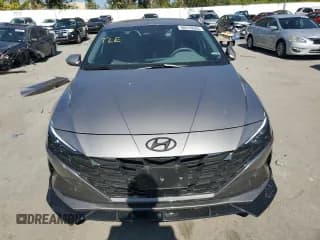 ✅ 2022 Hyundai Elantra SEL • VIN: KMHLN4AG0NU361810 • Lot: 80910045. Listed on Copart with 59,958 mi. Free auction sales archive from the USA and detailed vehicle history report at DreamBid. Image 5.