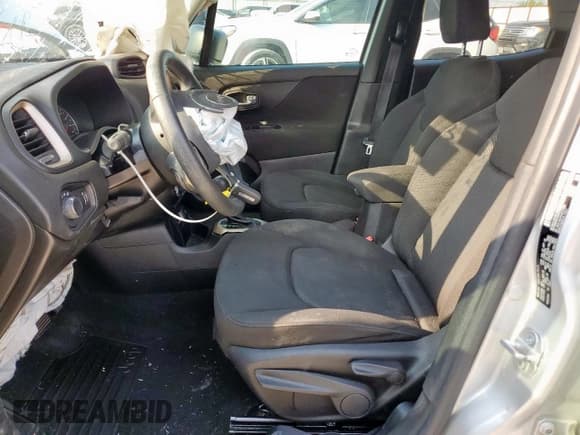 ✅ 2016 Jeep Renegade Sport • VIN: ZACCJAAT9GPD73521 • Lot: 81100555. Listed on Copart with 128,645 mi. Free auction sales archive from the USA and detailed vehicle history report at DreamBid. Image 7.