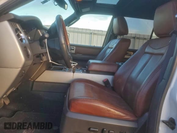 ✅ 2012 Ford Expedition XLT • VIN: 1FMJU1H50CEF39333 • Lot: 95259675. Listed on Copart with 151,996 mi. Free auction sales archive from the USA and detailed vehicle history report at DreamBid. Image 7.