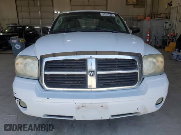2006 Dodge Dakota SLT с VIN 1D7HW42K96S579208, выставлен на аукционе Copart как лот 71699414 с пробегом 178 506 миль миль и Чистый • Clean title. История ставок и продаж доступна на DreamBid. Изображение 5.