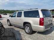 ✅ 2007 Chevrolet Suburban LTZ • VIN: 3GNFC16027G165110 • Lot: 42120542. Listed on IAAI with 270,223 mi. Free auction sales archive from the USA and detailed vehicle history report at DreamBid. Image 3.