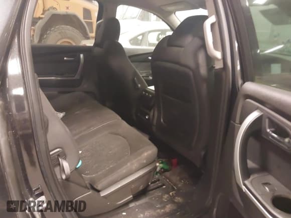 ✅ 2012 GMC Acadia SL • VIN: 1GKKVNED4CJ198197 • Lot: 41280637. Listed on IAAI with 187,168 mi. Free auction sales archive from the USA and detailed vehicle history report at DreamBid. Image 8.