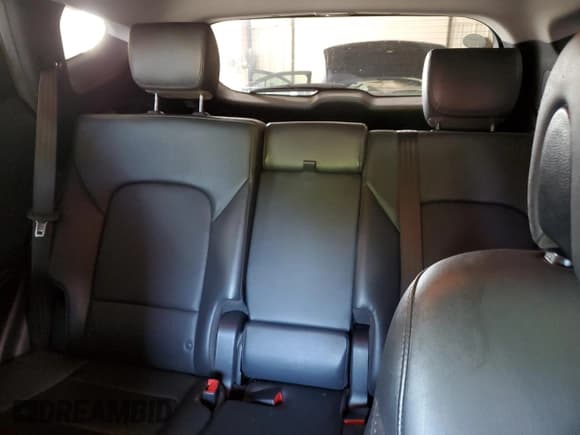 ✅ 2017 Hyundai Santa Fe 2.0T • VIN: 5XYZUDLA1HG388451 • Lot: 60595195. Listed on Copart with 126,973 mi. Free auction sales archive from the USA and detailed vehicle history report at DreamBid. Image 10.