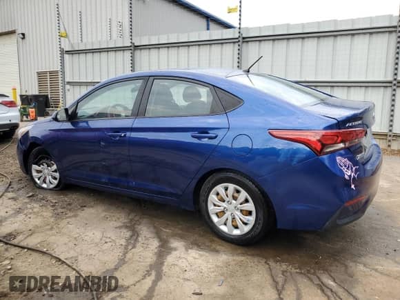 2020 Hyundai Accent SE z VIN 3KPC24A65LE114492, wystawiony jako Copart lot #53401724 z przebiegiem 89 803 mil mil oraz . Historia ofert i sprzedaży dostępna na DreamBid. Obrazek 2.