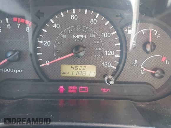 2003 Hyundai Accent GL z VIN KMHCG45C93U487209, wystawiony jako IAAI lot #41590636 z przebiegiem 118 811 mil mil oraz . Historia ofert i sprzedaży dostępna na DreamBid. Obrazek 15.