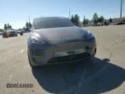 ✅ 2024 Tesla Model Y • VIN: 7SAYGDED7RF106609 • Lot: 82500405. Wystawiony na Copart z przebiegiem 33 574 mil. Bezpłatny archiwum sprzedaży aukcyjnych z USA i szczegółowy raport historii pojazdu na DreamBid. Zdjęcie 13.