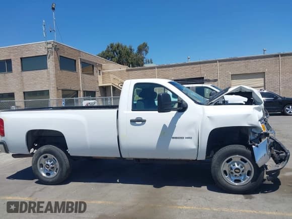 ✅ 2013 Chevrolet Silverado 2500HD Work Truck • VIN: 1GC0CVCG9DF183463 • Lot: 42872849. Wystawiony na IAAI z przebiegiem 169 512 mil. Bezpłatny archiwum sprzedaży aukcyjnych z USA i szczegółowy raport historii pojazdu na DreamBid. Zdjęcie 13.