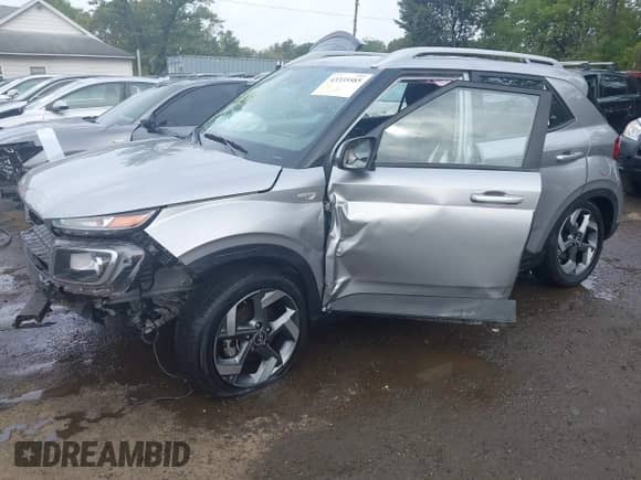 2023 Hyundai Venue Limited с VIN KMHRC8A36PU230629, выставлен на аукционе IAAI как лот 43335585 с пробегом 29 463 миль миль и . История ставок и продаж доступна на DreamBid. Изображение 17.