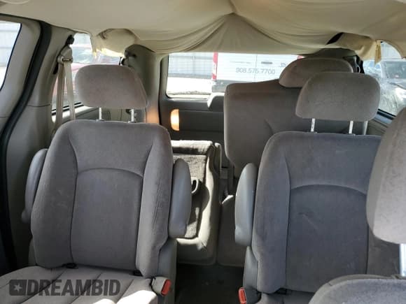 ✅ 2003 Dodge Caravan EX • VIN: 2D4GP74L83R201150 • Лот: 91287595. Опубликован ранее на Copart с пробегом 160 784 миль. Бесплатный доступ к архиву аукционных продаж из США и подробный отчёт об истории автомобиля на DreamBid. Изображение 10.