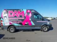 ✅ 2018 Mercedes-Benz Sprinter Cargo Worker • VIN: WD3PE7CD3JP648054 • Lot: 43625298. Wystawiony na IAAI z przebiegiem 60 887 mil. Bezpłatny archiwum sprzedaży aukcyjnych z USA i szczegółowy raport historii pojazdu na DreamBid. Zdjęcie 13.