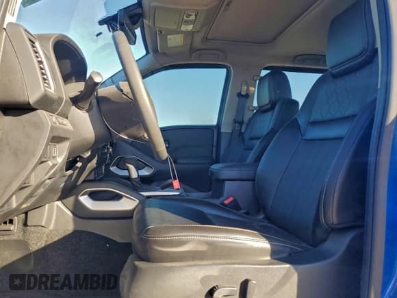 ✅ 2024 Nissan Frontier Pro-X • VIN: 1N6ED1EJ3RN621943 • Lot: 96579985. Wystawiony na Copart z przebiegiem 8 279 mil. Bezpłatny archiwum sprzedaży aukcyjnych z USA i szczegółowy raport historii pojazdu na DreamBid. Zdjęcie 7.