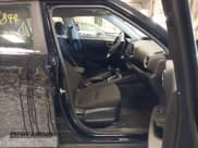 ✅ 2023 Hyundai Venue SE • VIN: KMHRB8A32PU215077 • Lot: 41407844. Listed on IAAI with 35,236 mi. Free auction sales archive from the USA and detailed vehicle history report at DreamBid. Image 5.